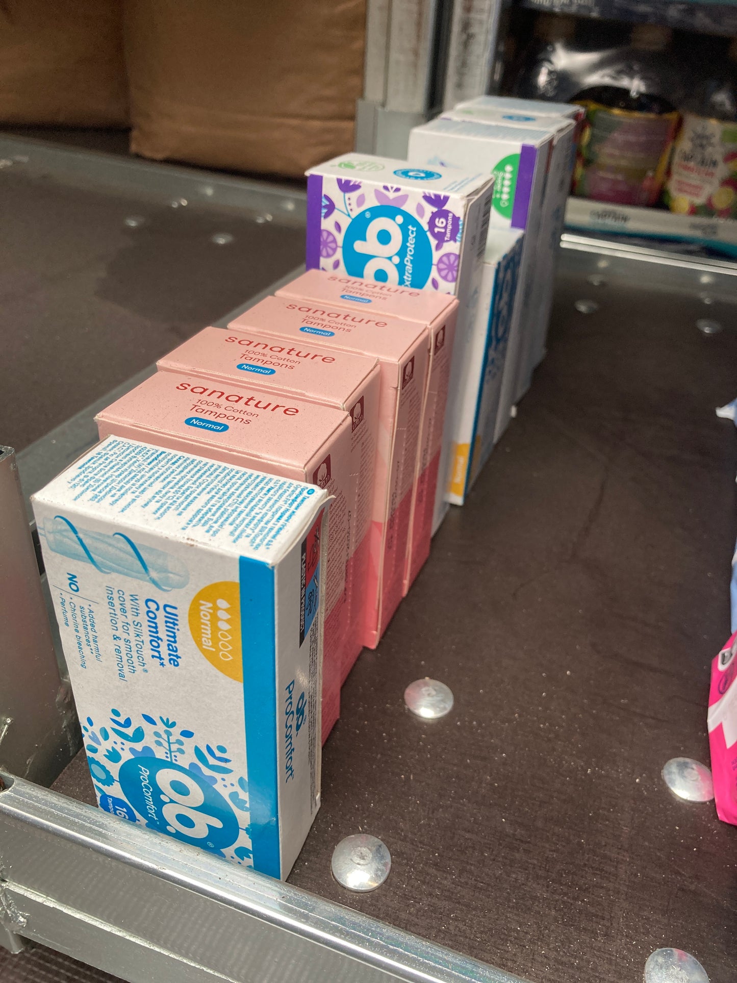 K48P05 tampons