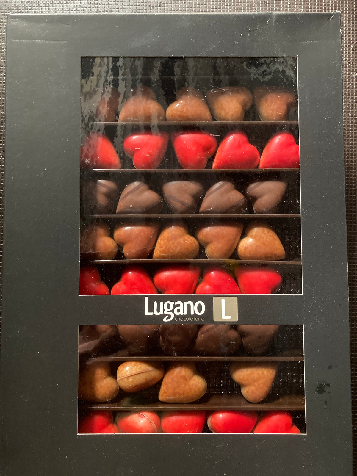 K56P04 pralines hartjes 900g