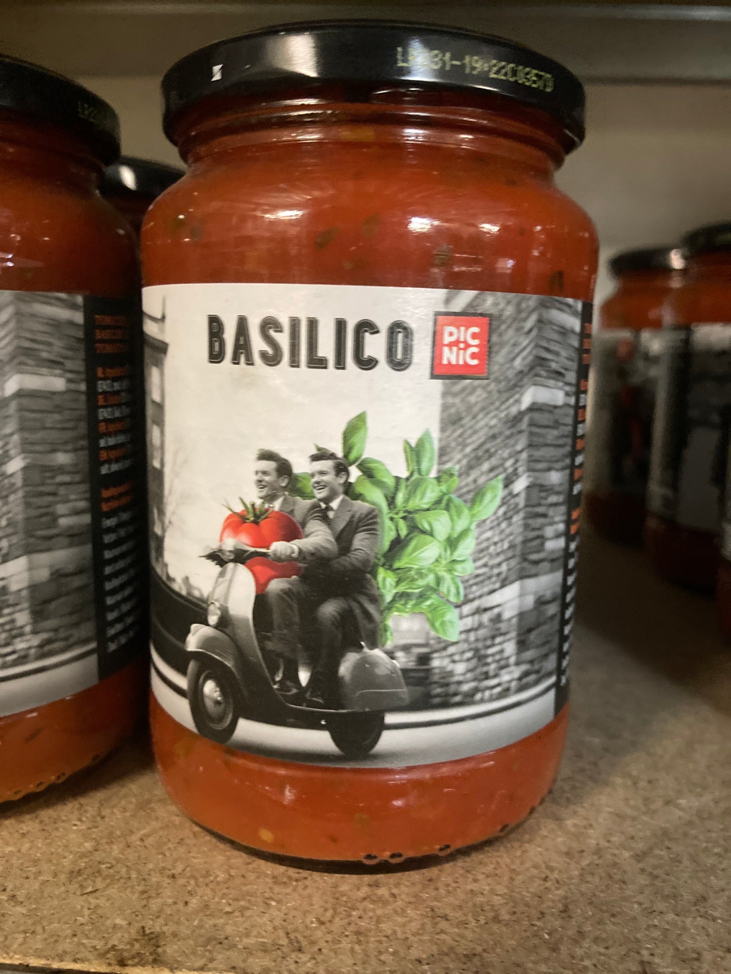 K31P03 pastasaus basilico