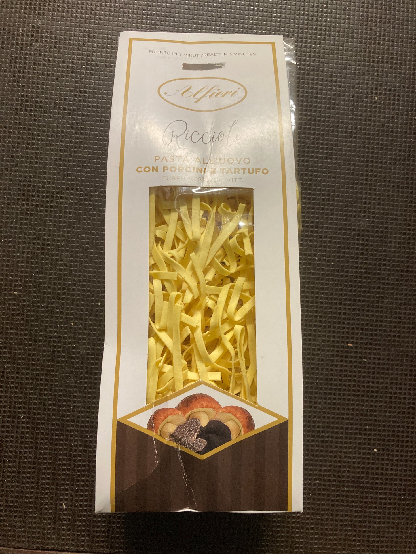 K22P04 pasta met truffel en porcini 250g