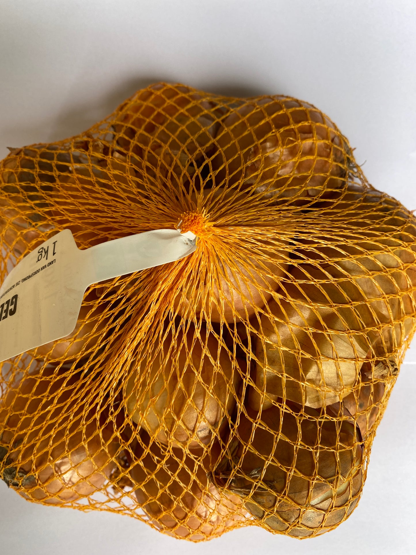 Uien, geel, ca. 1kg per netje
