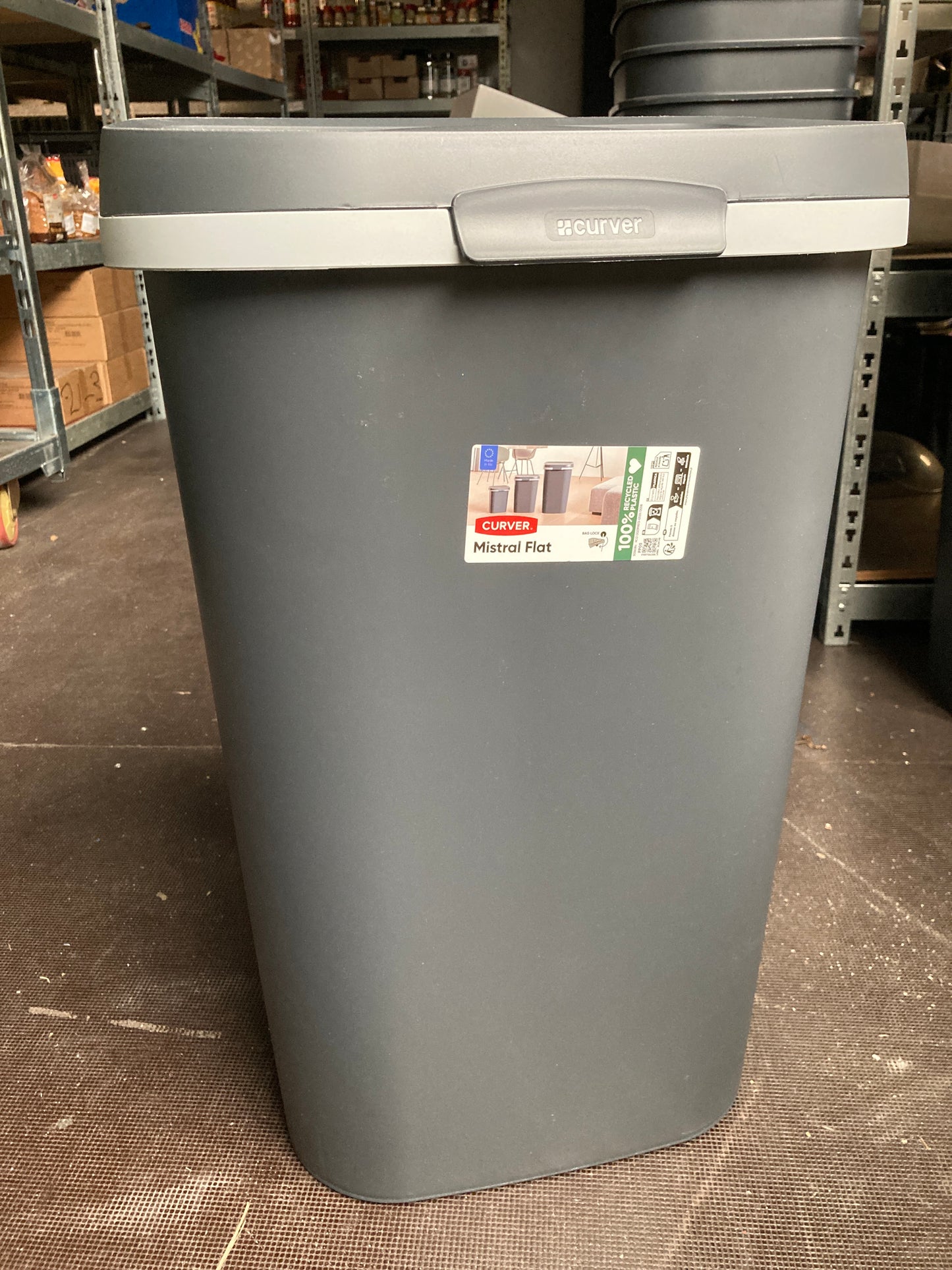 K42P01 Prullenbak