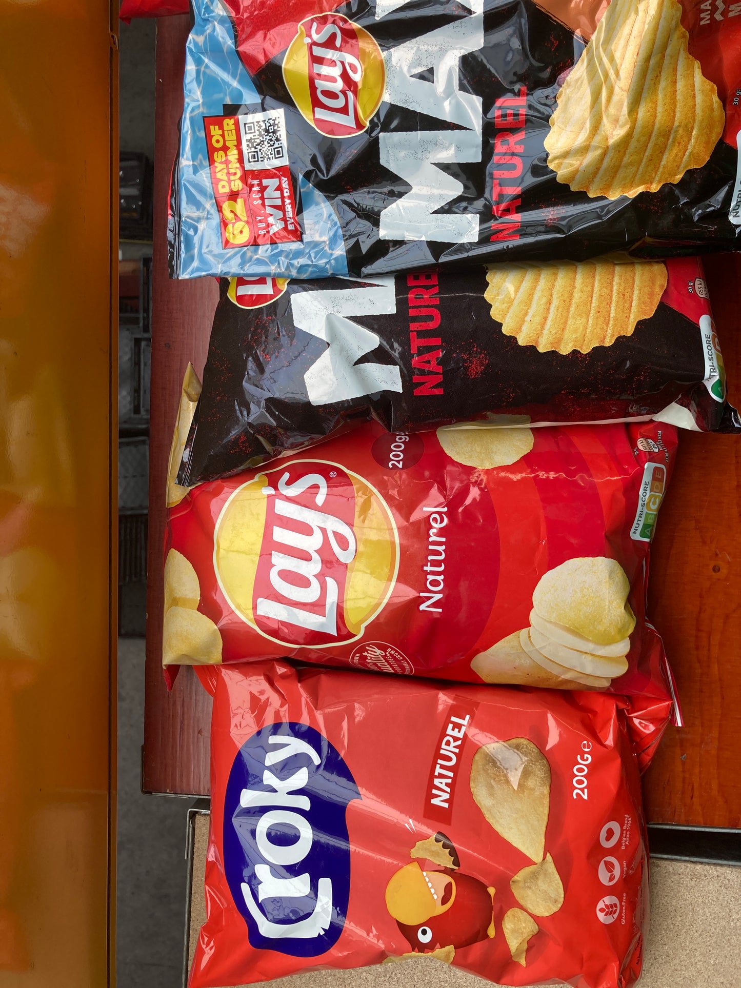 K53P02 naturel chips a-merk