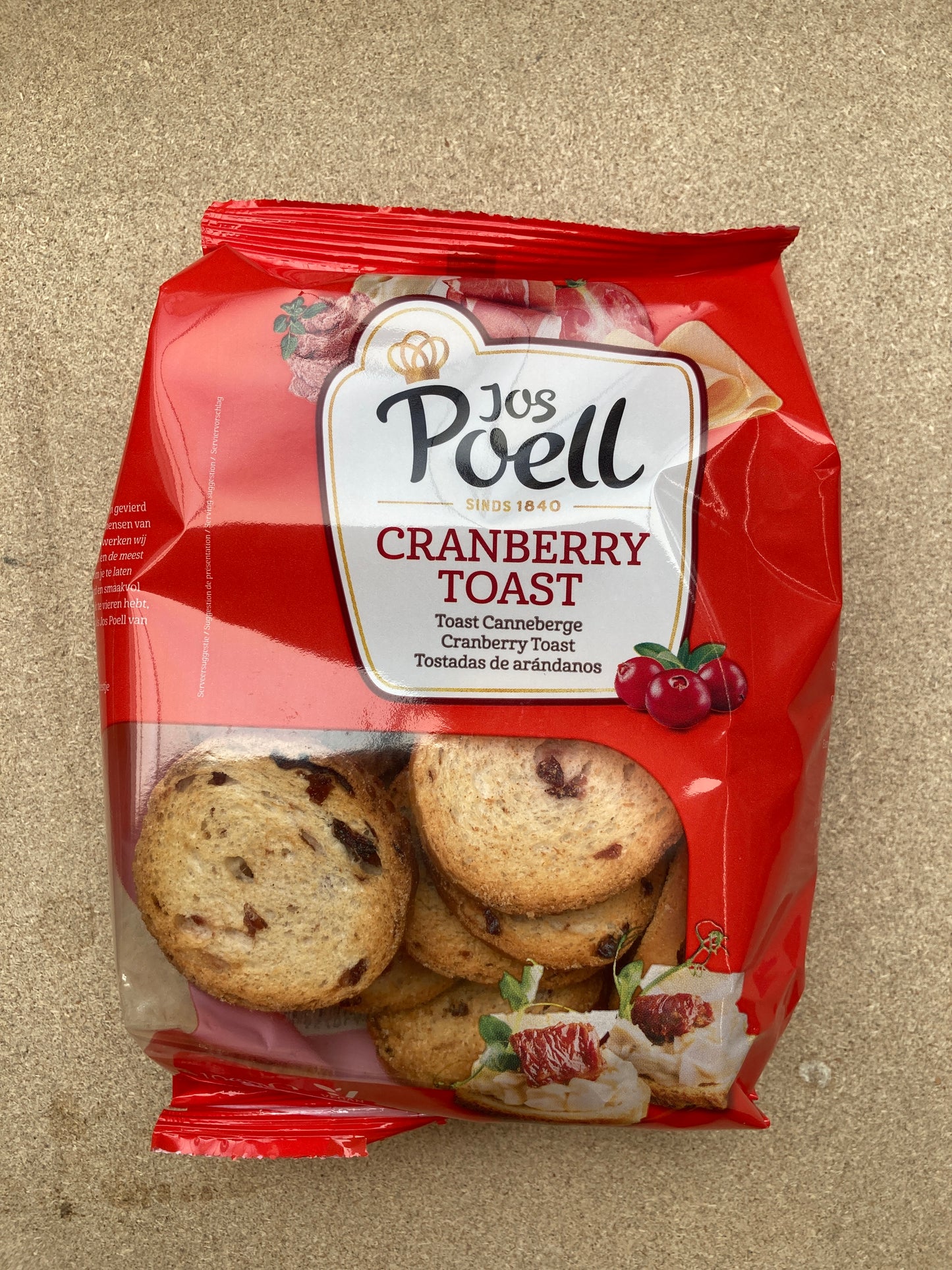 K52P04 cranberry toast