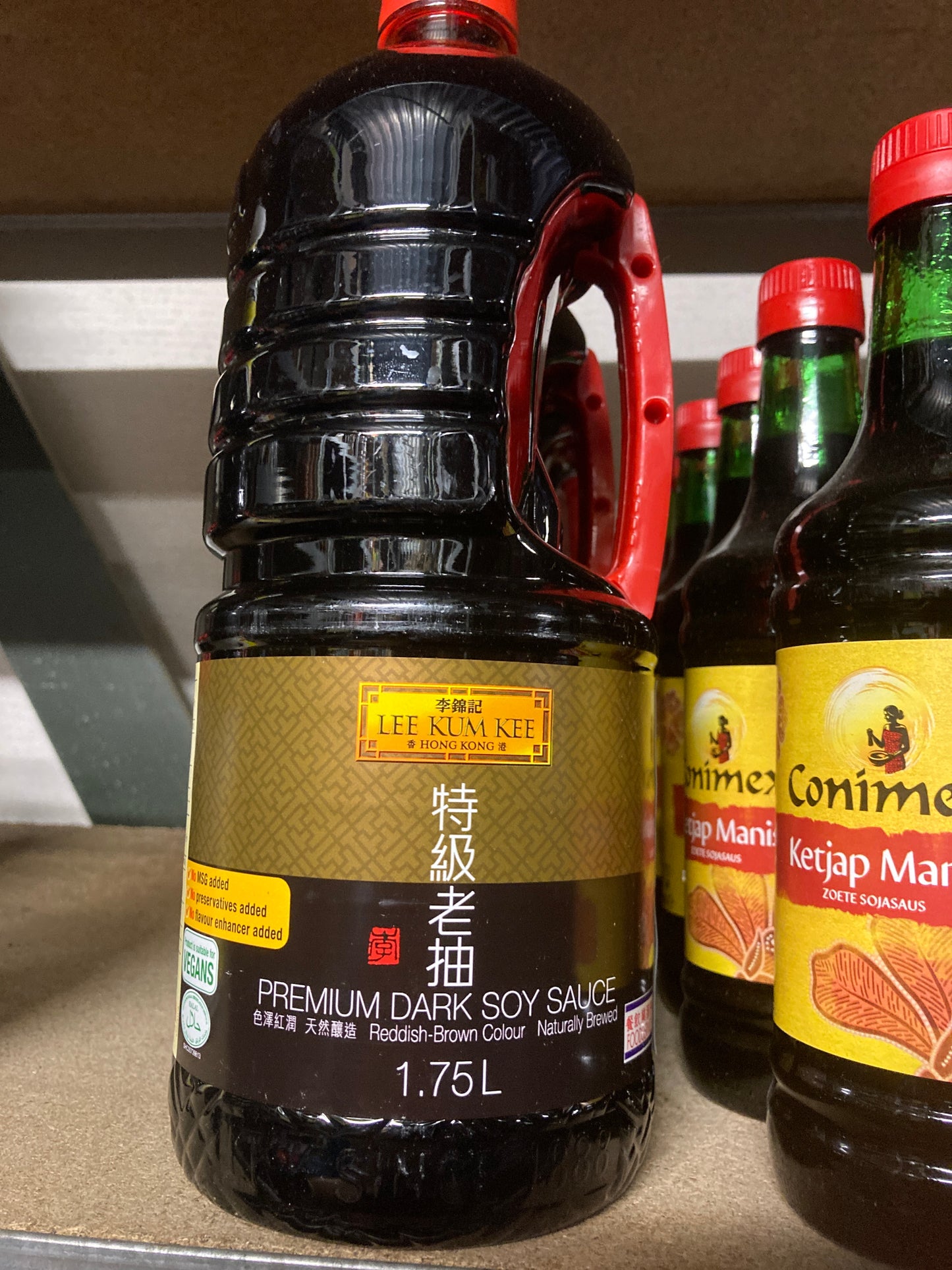 K30P04 soya saus donker 1,75L
