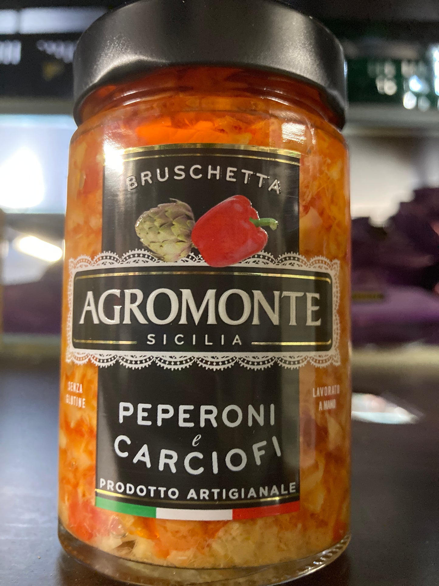 K37P03 beleg van paprika en artisjok 200g