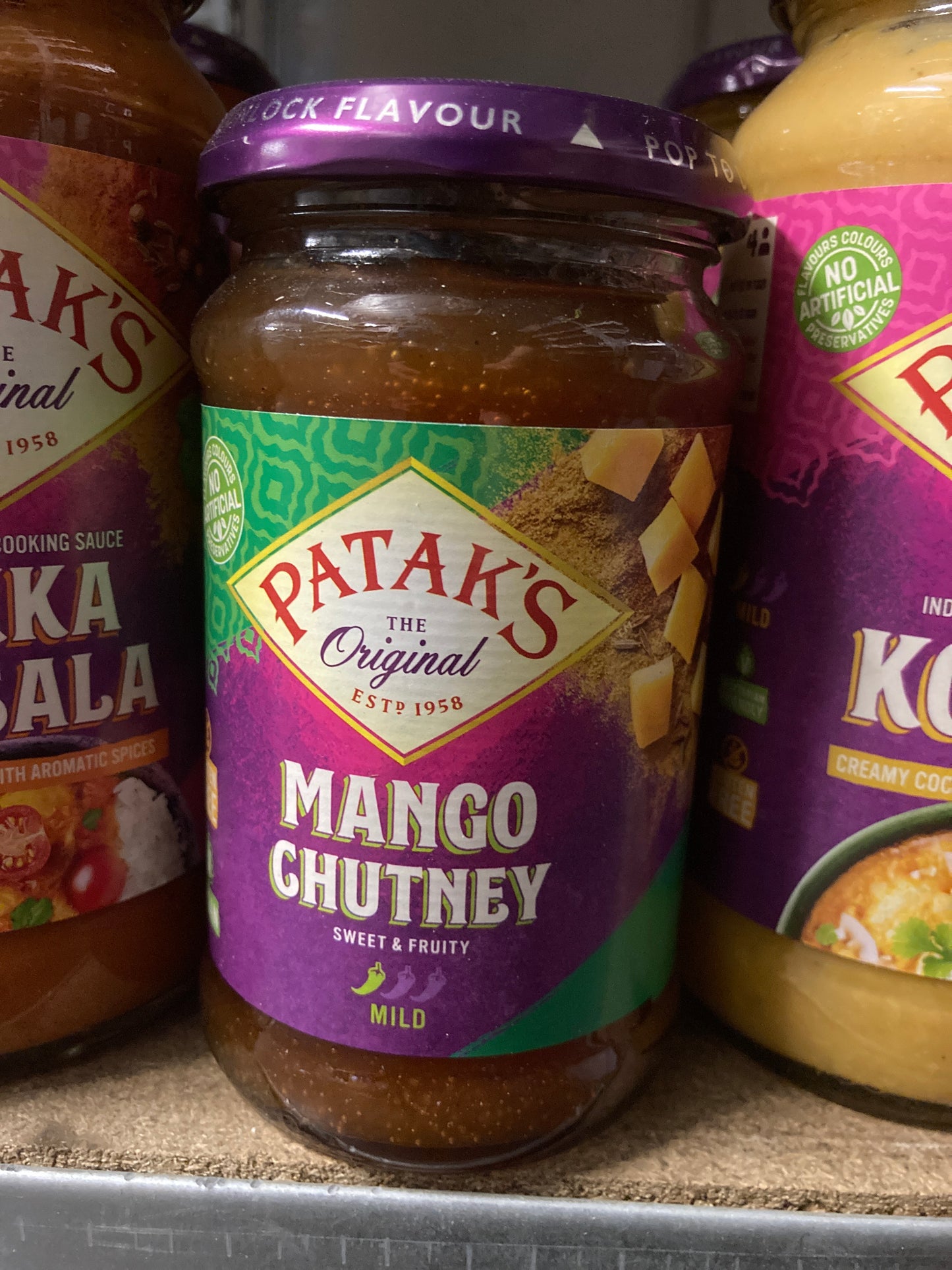 K28P05 mango chutney 340g