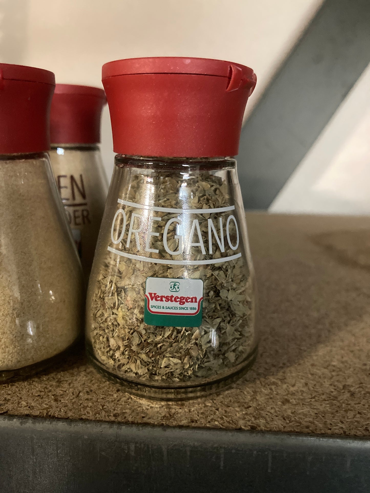 K32P02 oregano