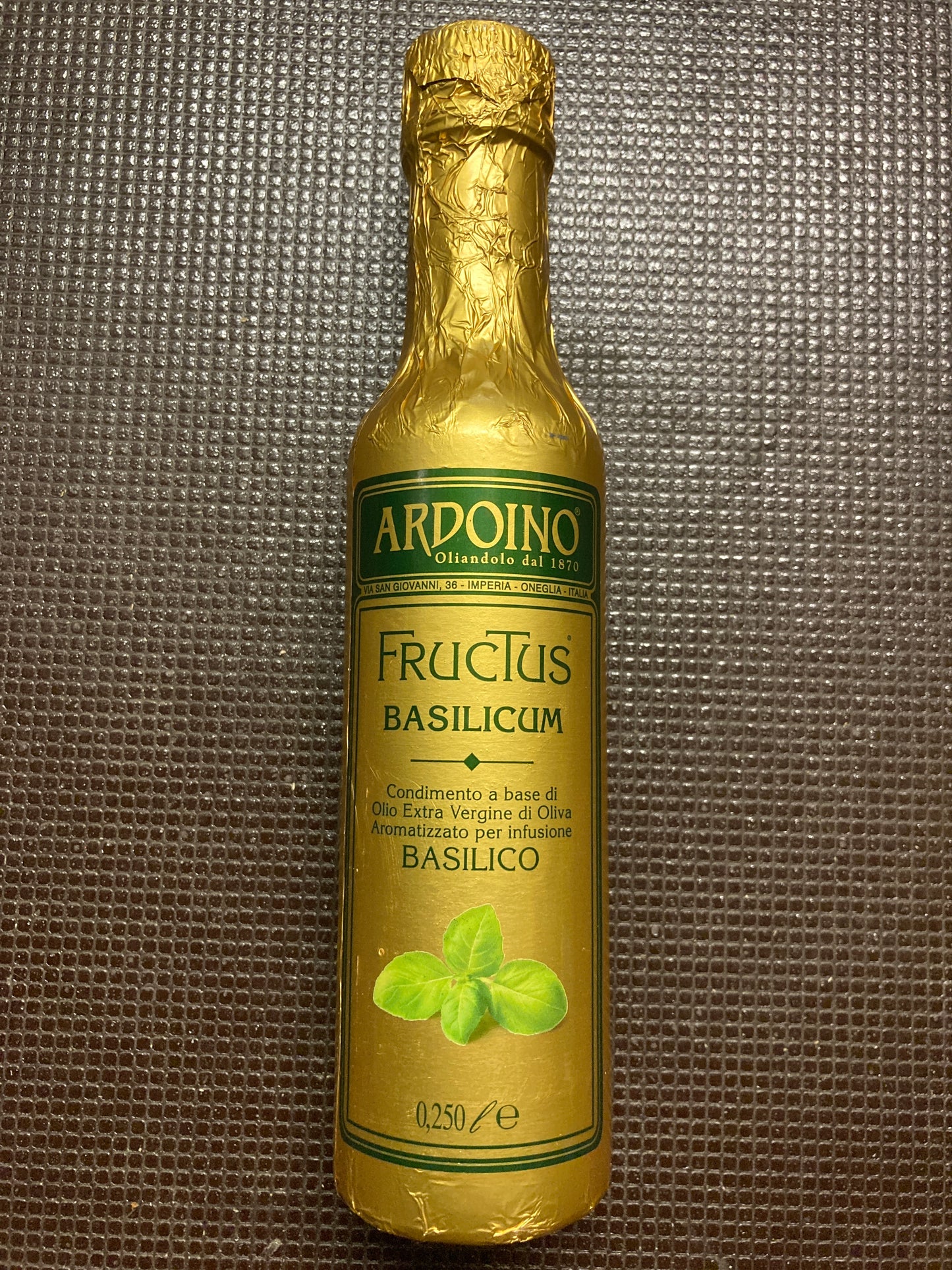 K30P02 olijfolie basilicum