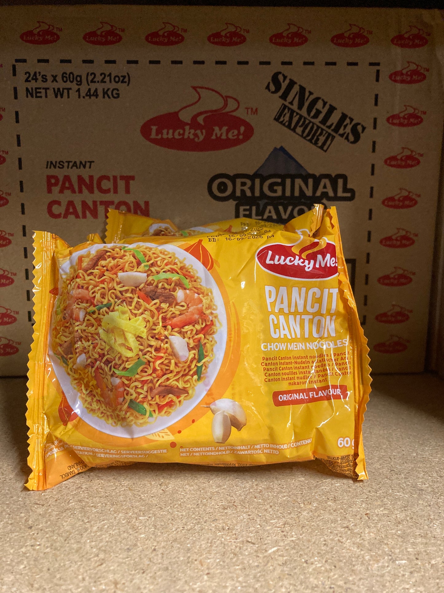 K25P03 Lucky Me pancit canton original