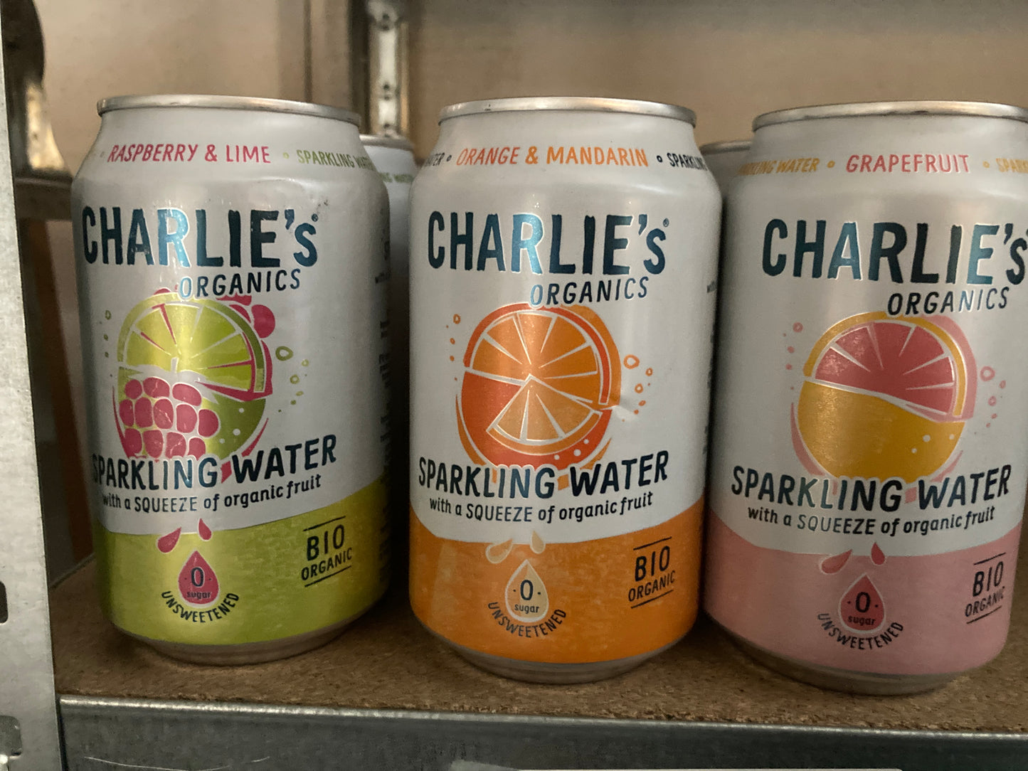 K07P04 Charlie’s sparkling water verschillende smaken (per 2)