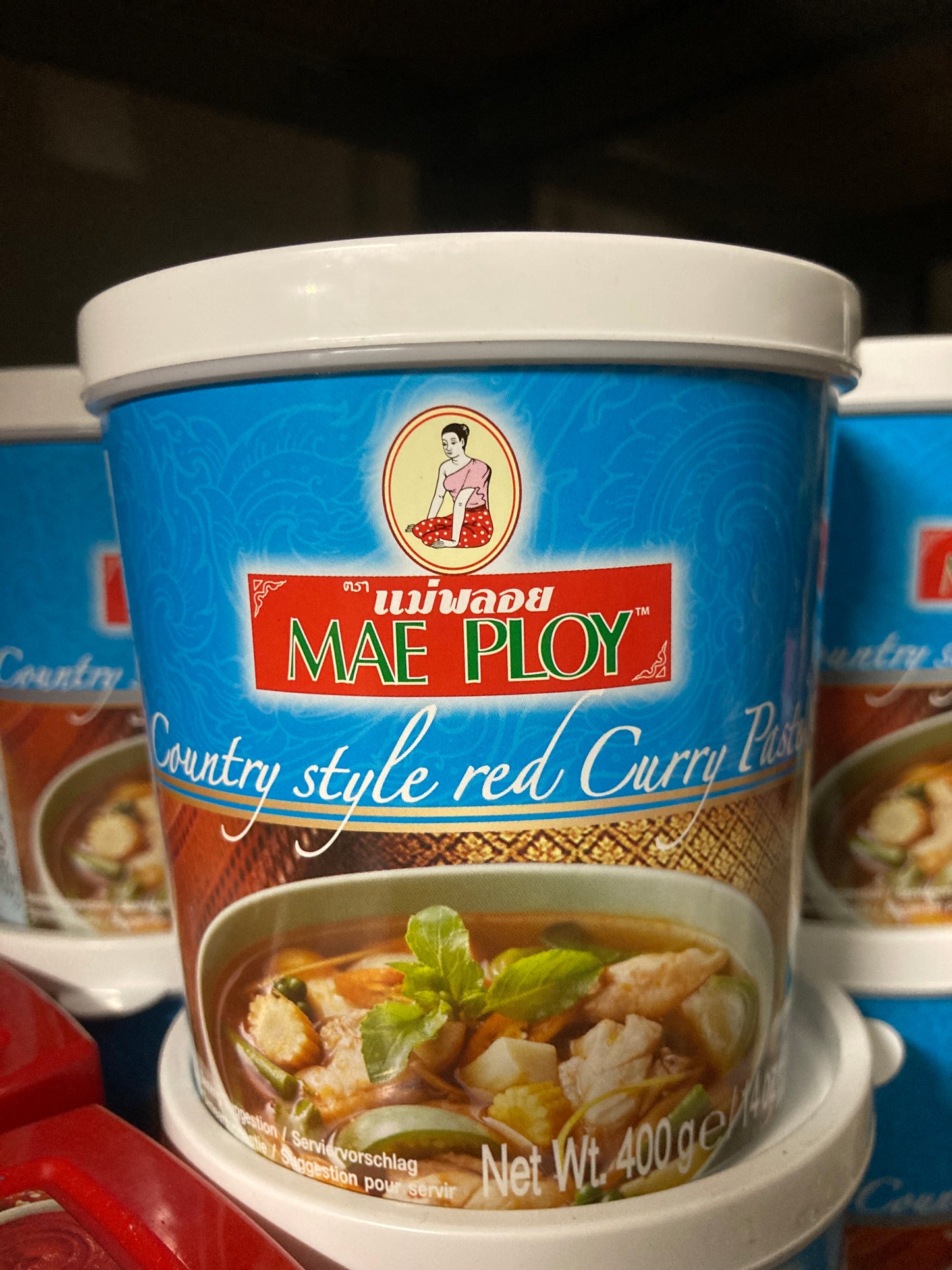 K28P04 Mae Ploy rode curry pasta