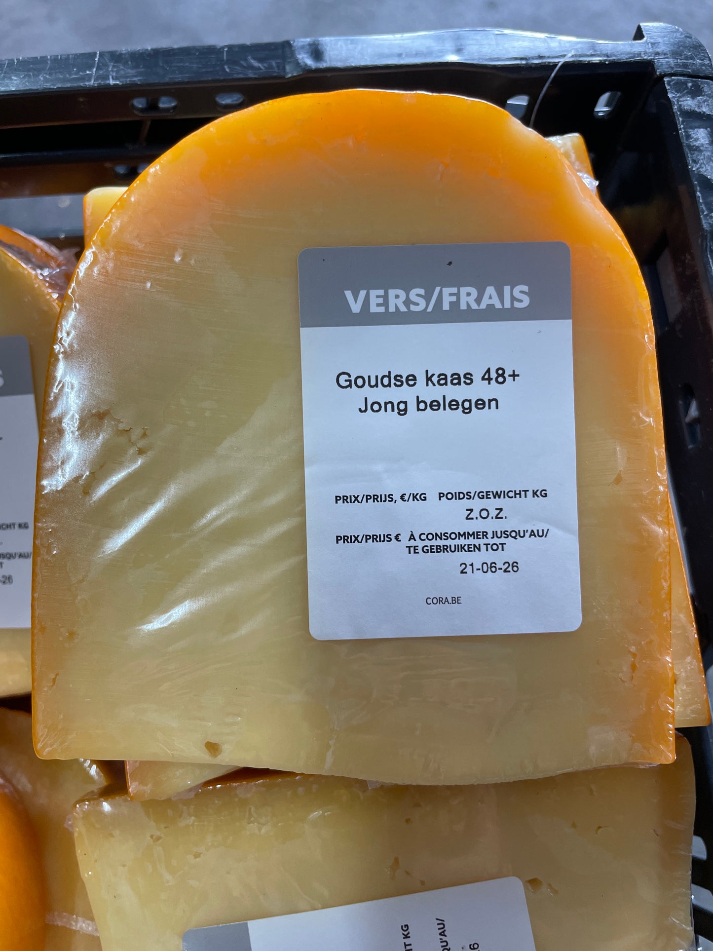 Kaas, jong belegen,  goudse 48+ ca. 200g per stuk