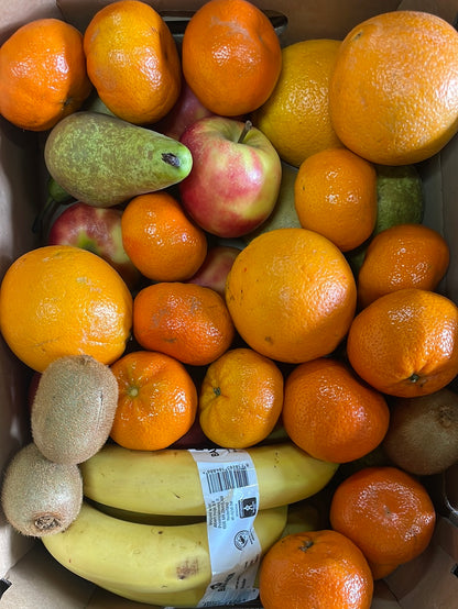 Fruitbox mix (bananen, mandarijnen, sinaasappels, peren, appels, kiwi’s) ca. 7kg