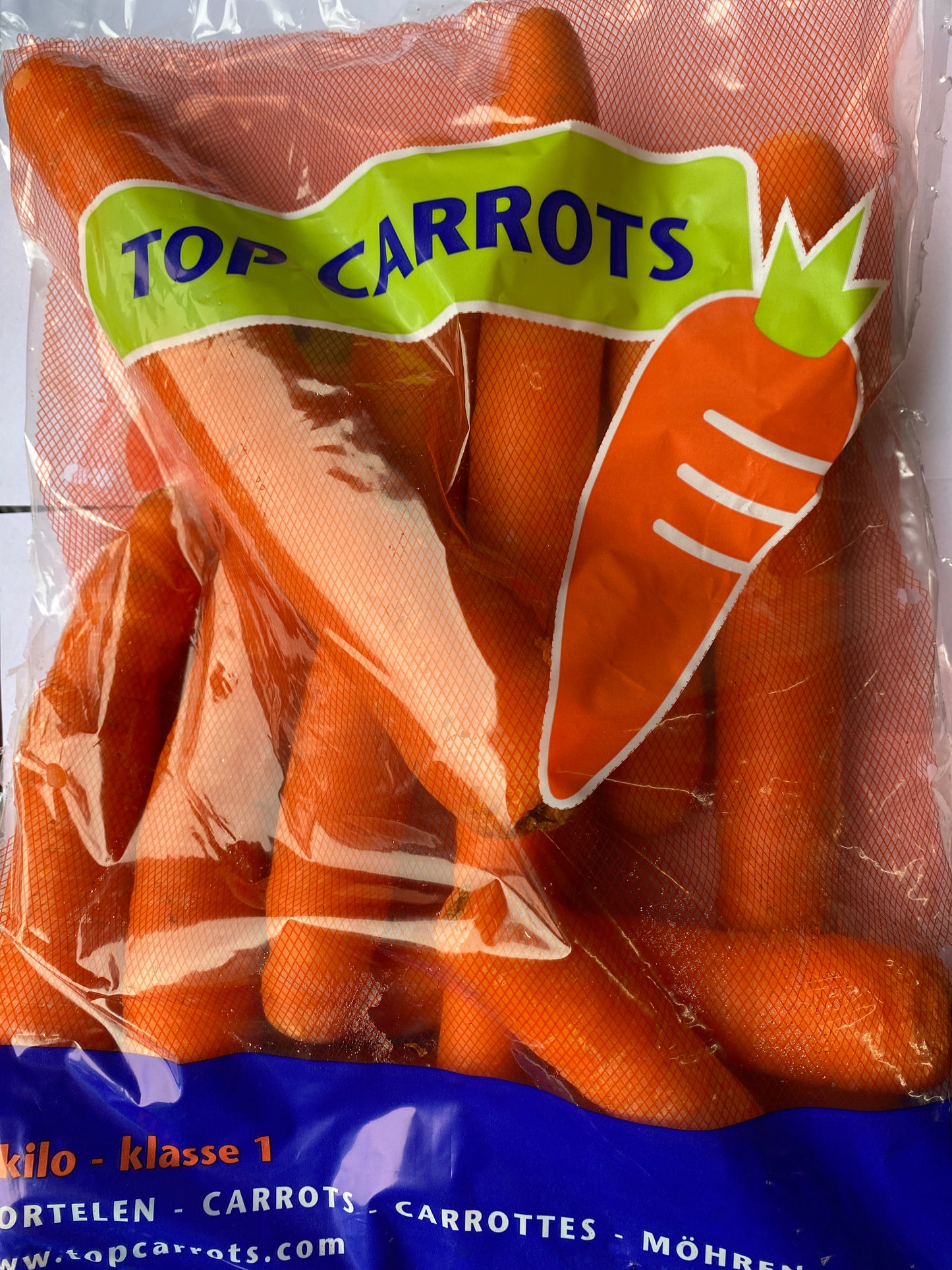 Wortelen, ca. 2kg per zak
