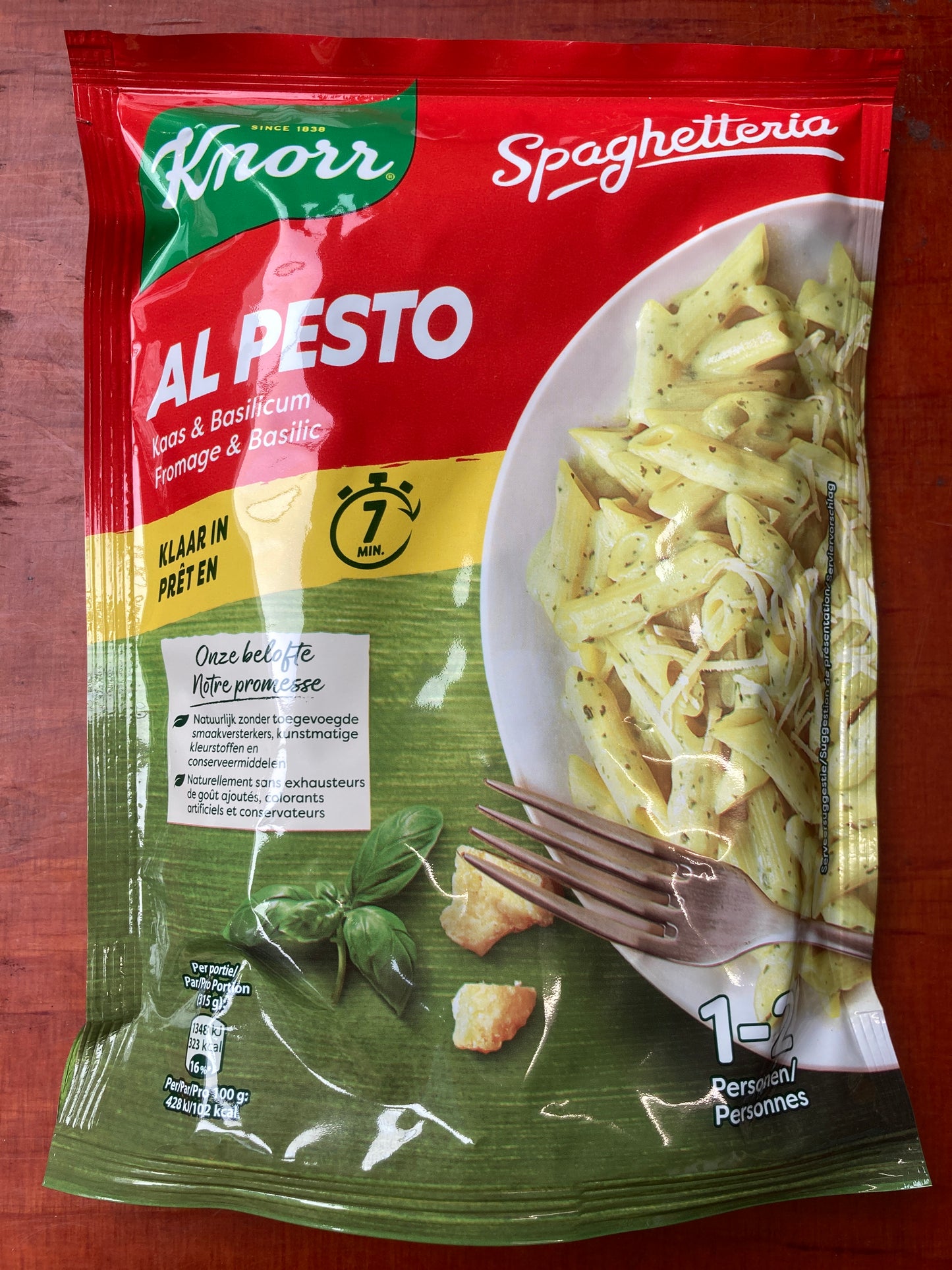 K23P03 instant pasta pesto